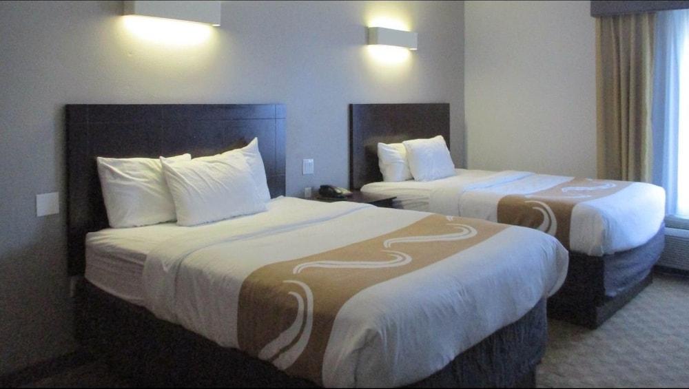 Quality Inn Leesville 外观 照片