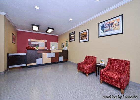 Quality Inn Leesville 外观 照片