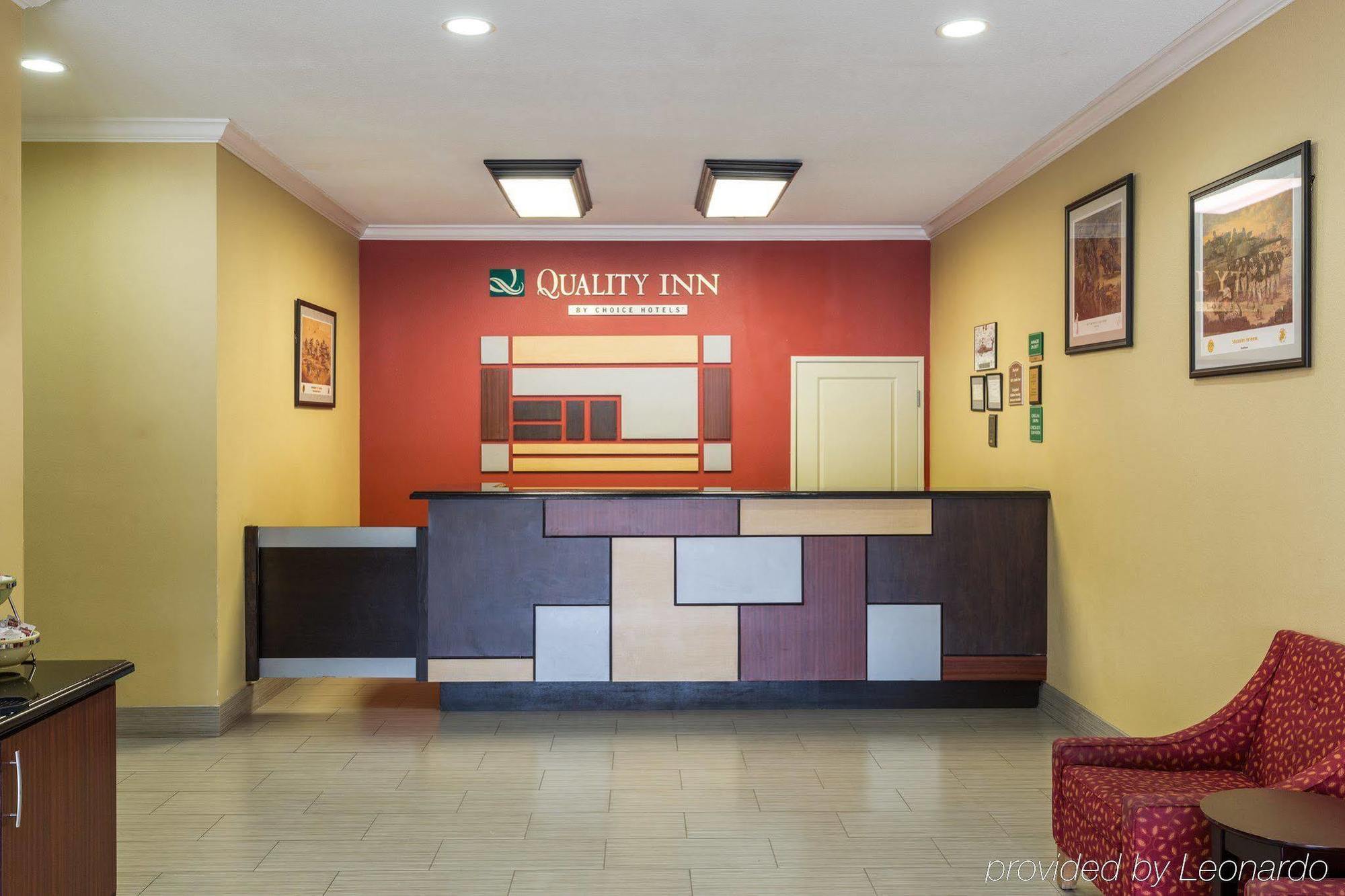 Quality Inn Leesville 外观 照片