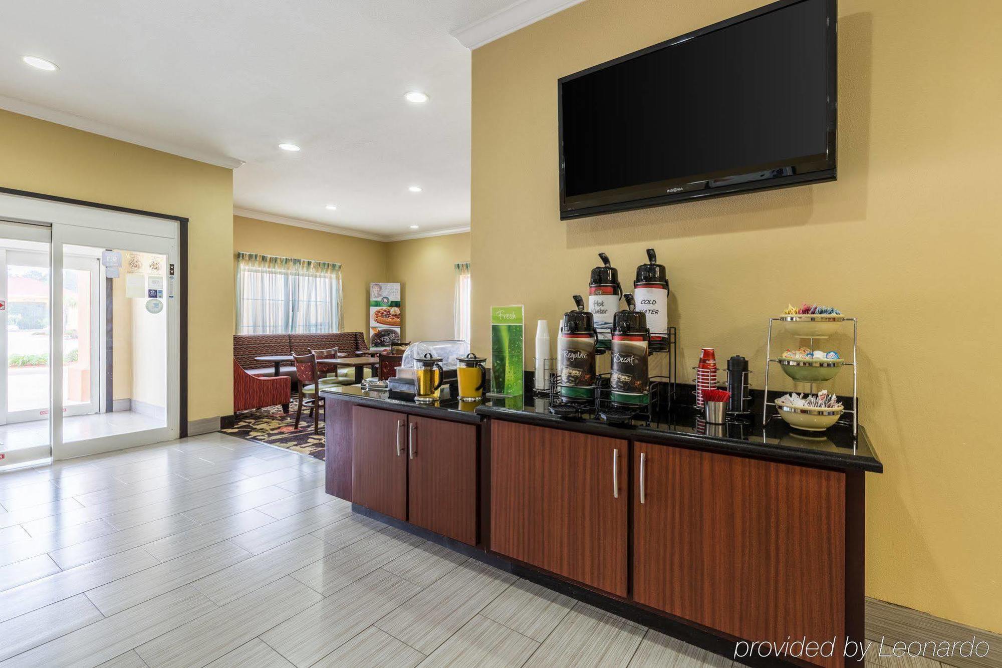 Quality Inn Leesville 外观 照片